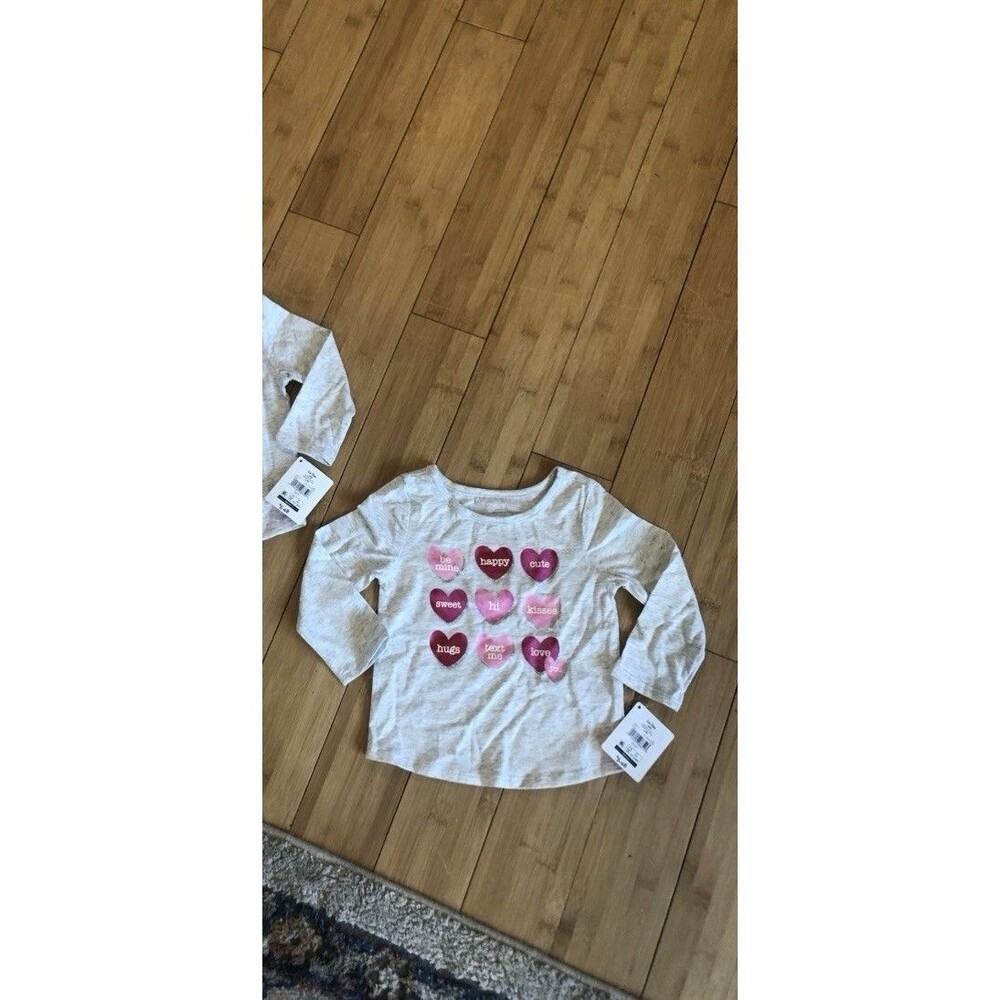 18M Toddler Girls Long Sleeve Gray Valentine's Day Conversation Hearts T-Shirt